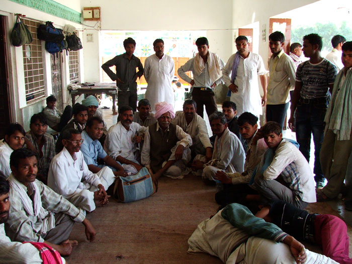 Khatik samaj members and goat sellers gathered at the Balaheri market.